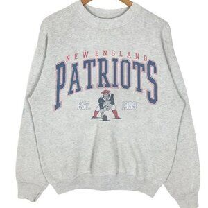 NFL New England Patriots logo classic style crewneck sweatshirt